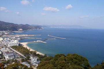 洲本城からの海